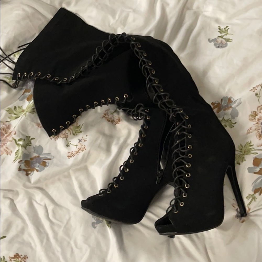 MISS LOLA thigh high boots
